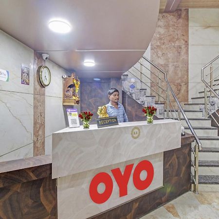 Hotel Ambedkar Kalyān Exteriér fotografie
